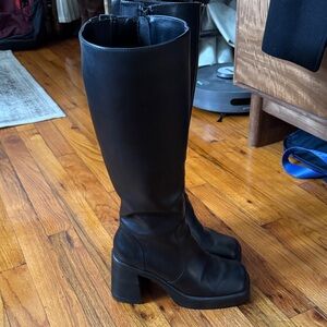 Steve Madden Black Heeled Boots